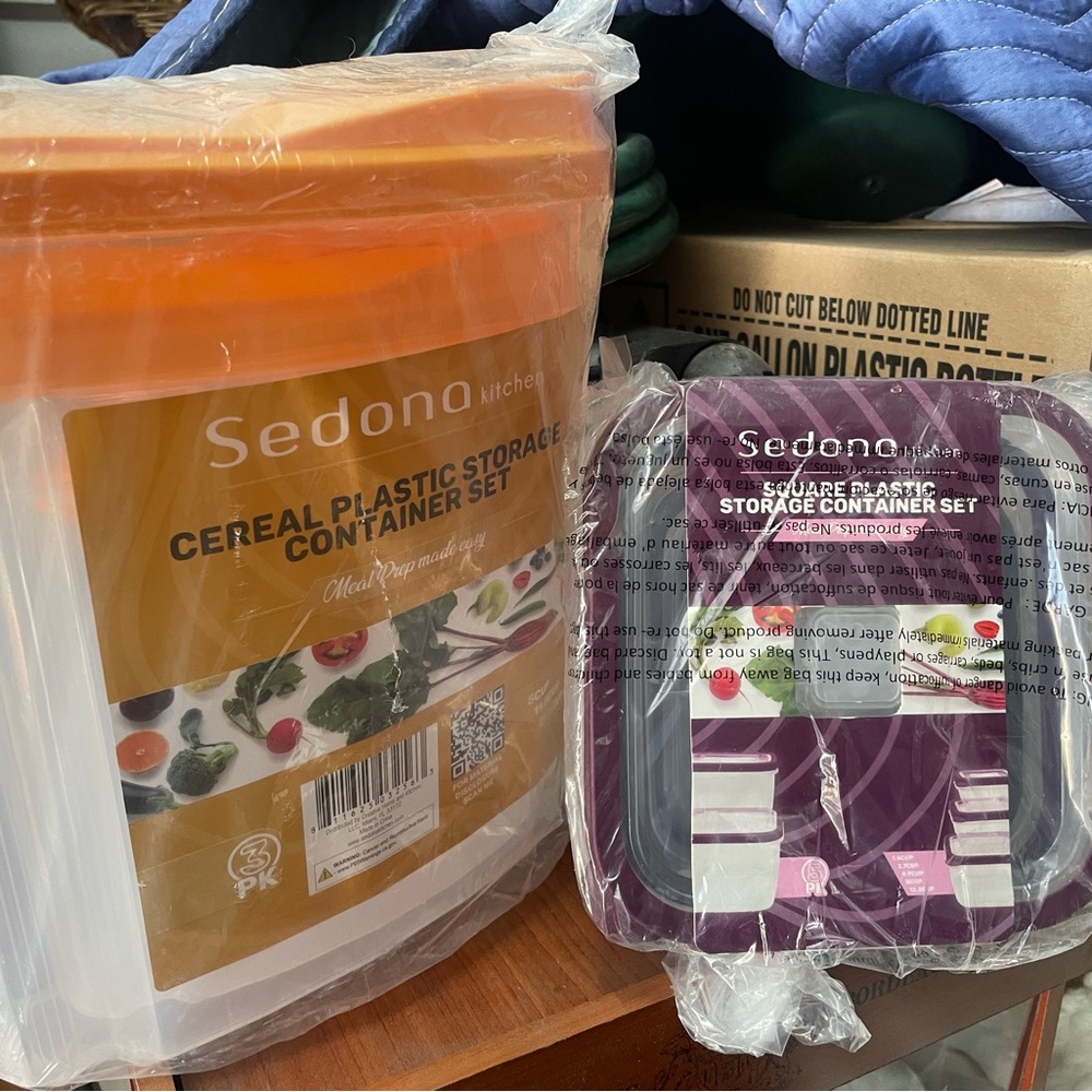 Cereal Plastic Storage Container Set - Orange and Purple
